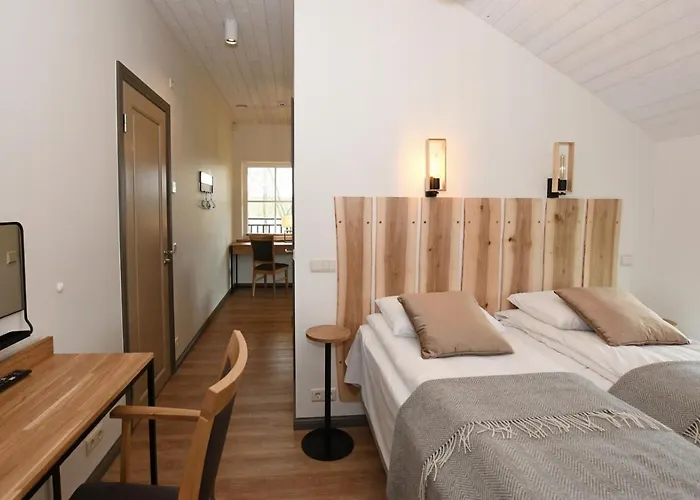 Riverside Kamp alanı Luunja